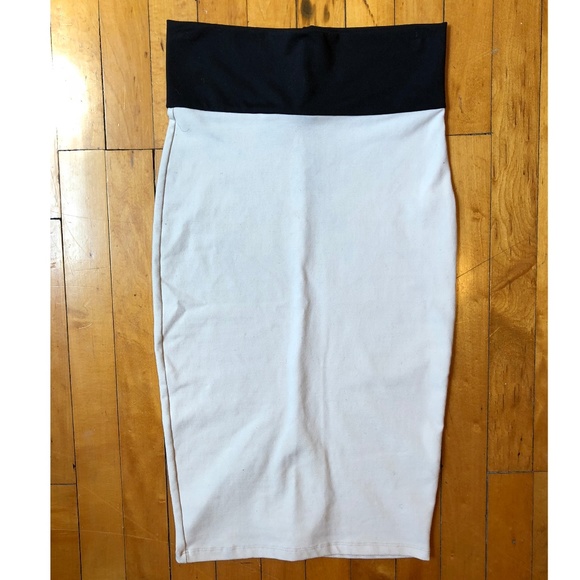 bebe Solid Knit Midi Pencil Skirt - Picture 5 of 8